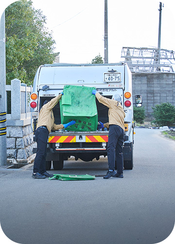 一般廃棄物収集運搬サービス ゴミ収集車両
